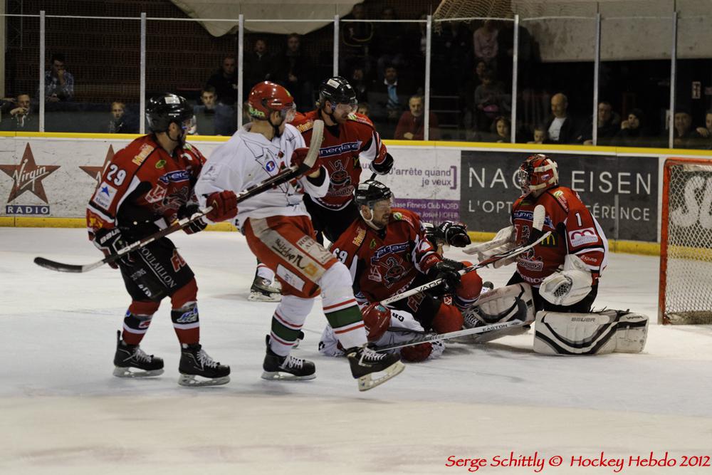 Mulhouse 3 - 0 Anglet