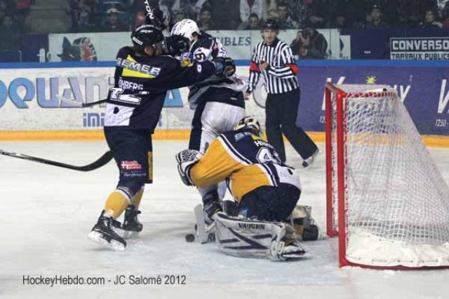 Photo hockey match Grenoble  - Chamonix  le 20/03/2012