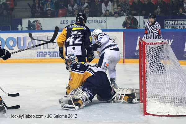 Grenoble  7 - 4 Chamonix 