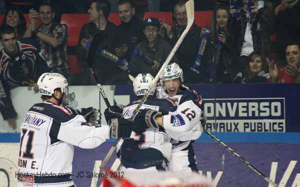 Grenoble  7 - 4 Chamonix 