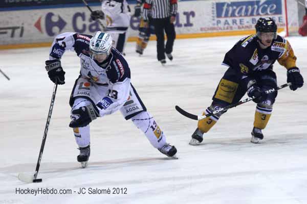 Grenoble  7 - 4 Chamonix 