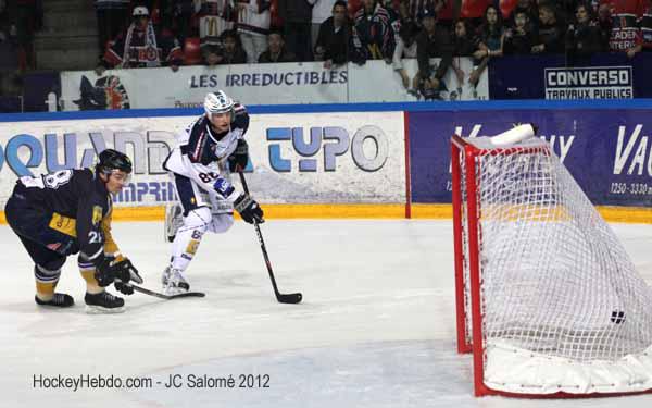 Grenoble  7 - 4 Chamonix 