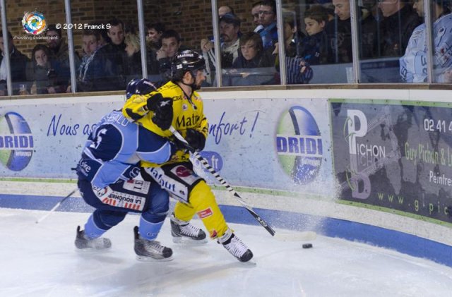 Photo hockey match Angers  - Rouen le 20/03/2012