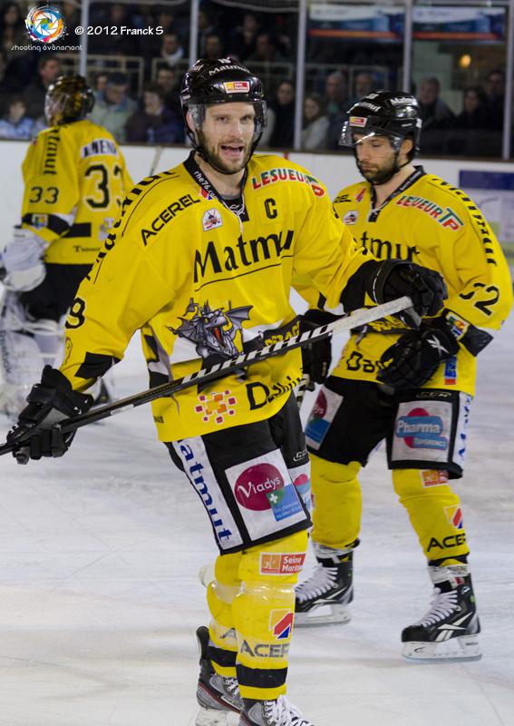 Angers  1 - 3 Rouen