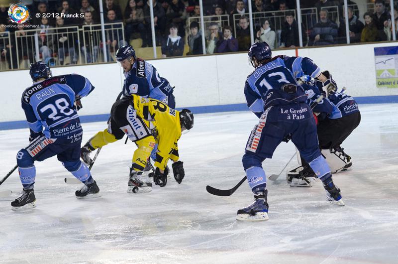 Angers  1 - 3 Rouen