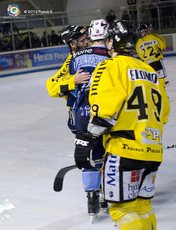 Angers  1 - 3 Rouen