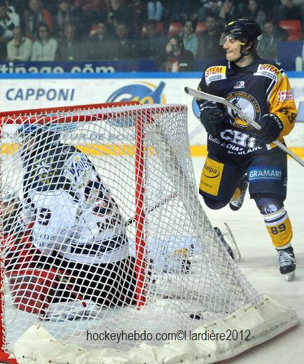 Grenoble  7 - 1 Chamonix 