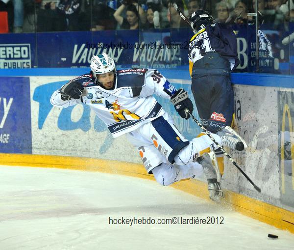 Grenoble  7 - 1 Chamonix 