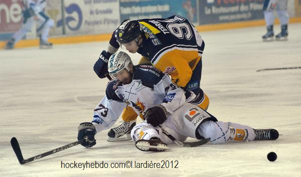 Grenoble  7 - 4 Chamonix 