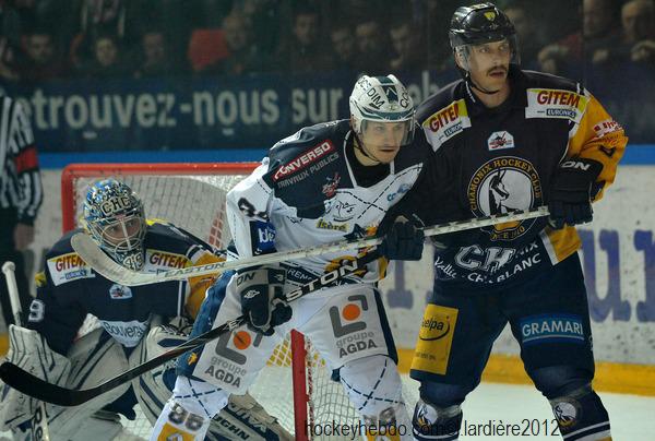 Grenoble  7 - 4 Chamonix 