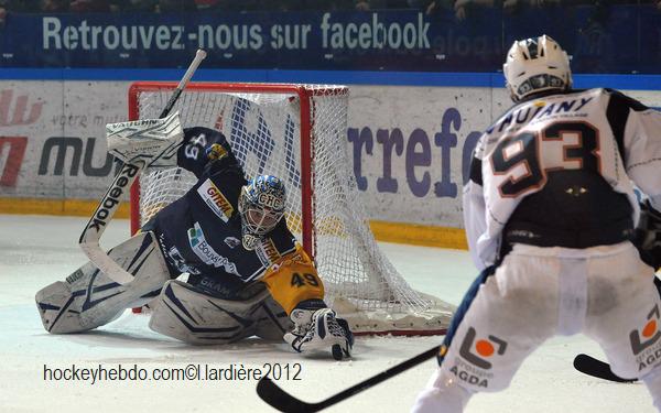 Grenoble  7 - 4 Chamonix 