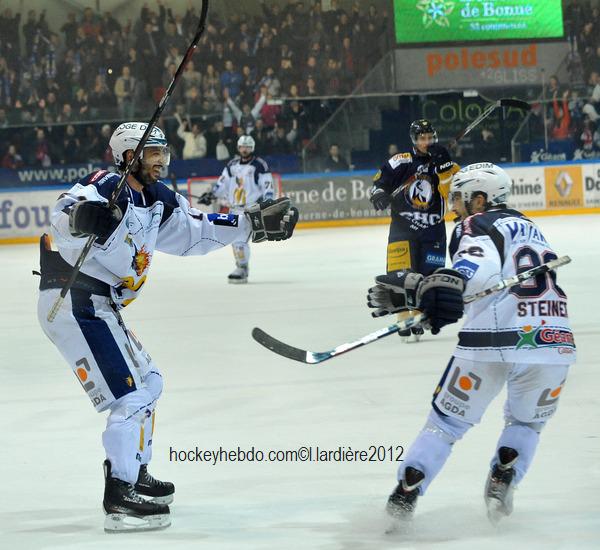 Grenoble  7 - 4 Chamonix 