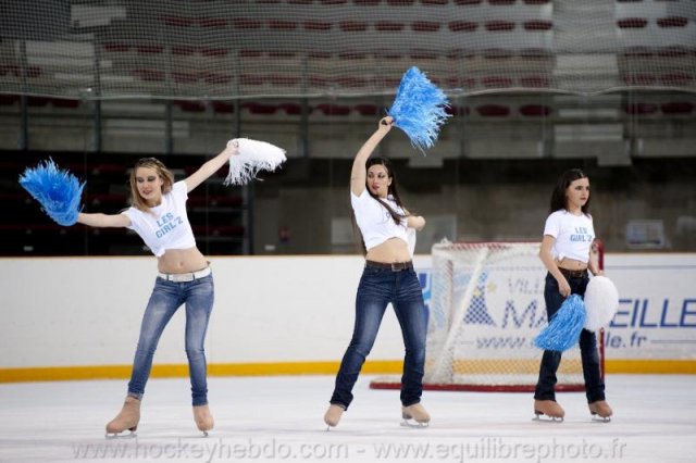 Photo hockey reportage Sous le signe du 3