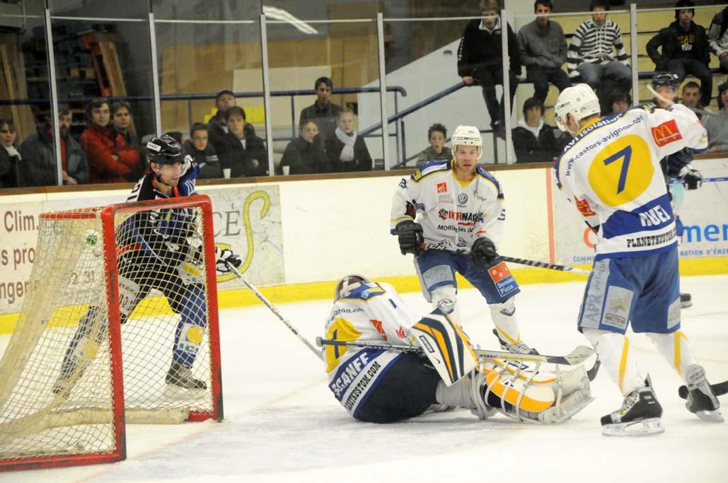 Caen  5 - 5 Avignon