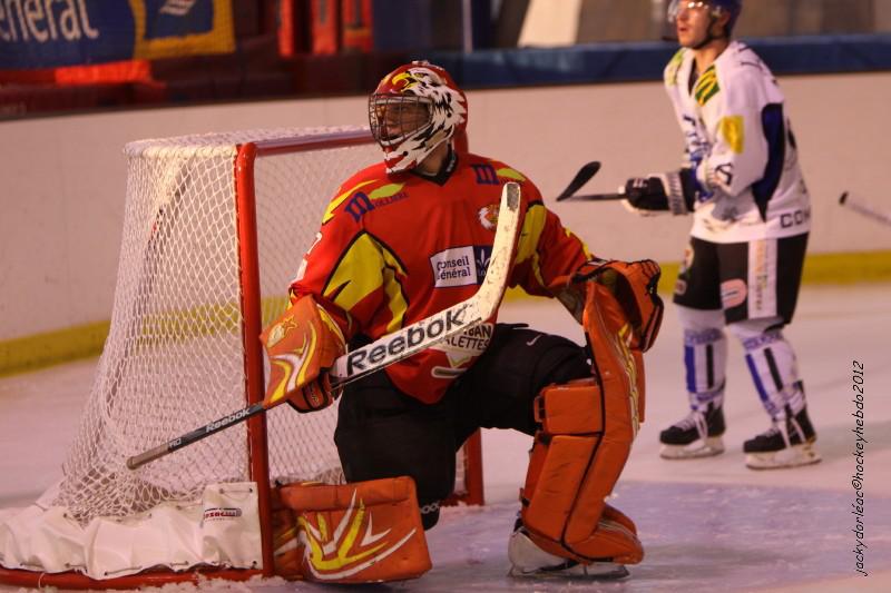 Orléans 8 - 11 Compiègne