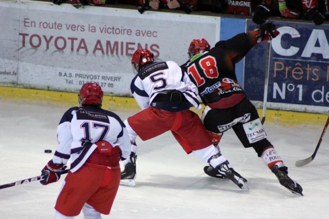 Photo hockey album U18 : Finale Amiens - Grenoble
