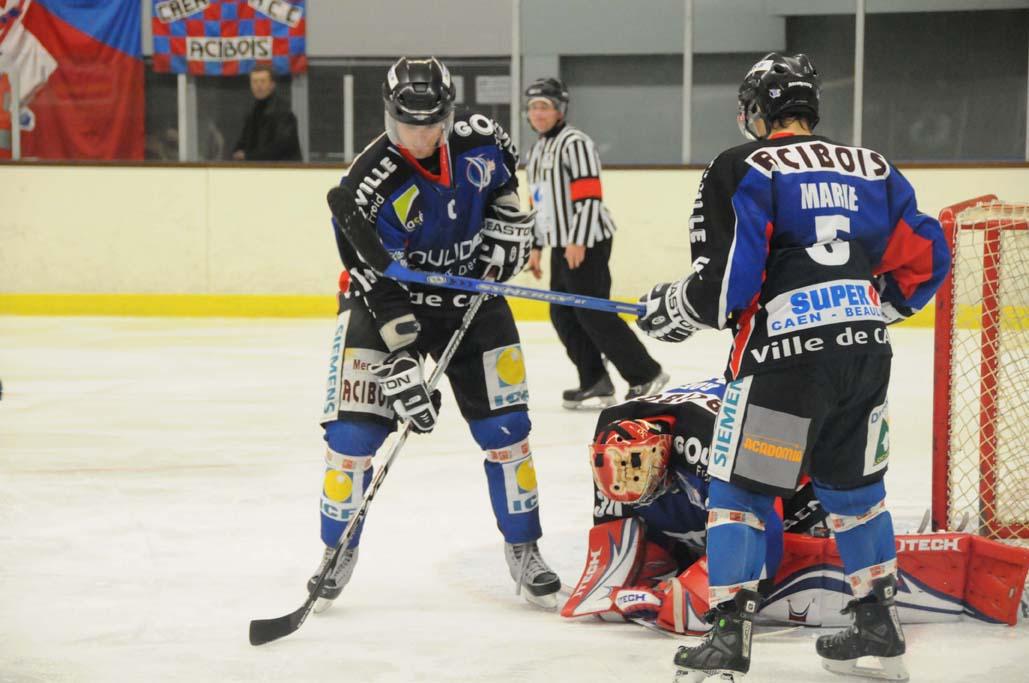 Caen  5 - 5 Avignon