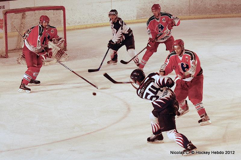 Courbevoie  4 - 6 Nice