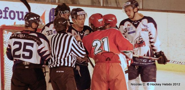 Photo hockey match Courbevoie  - Nice le 24/03/2012