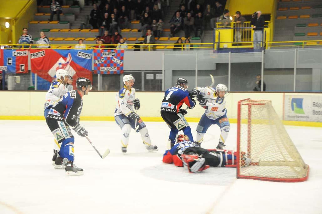 Caen  5 - 5 Avignon