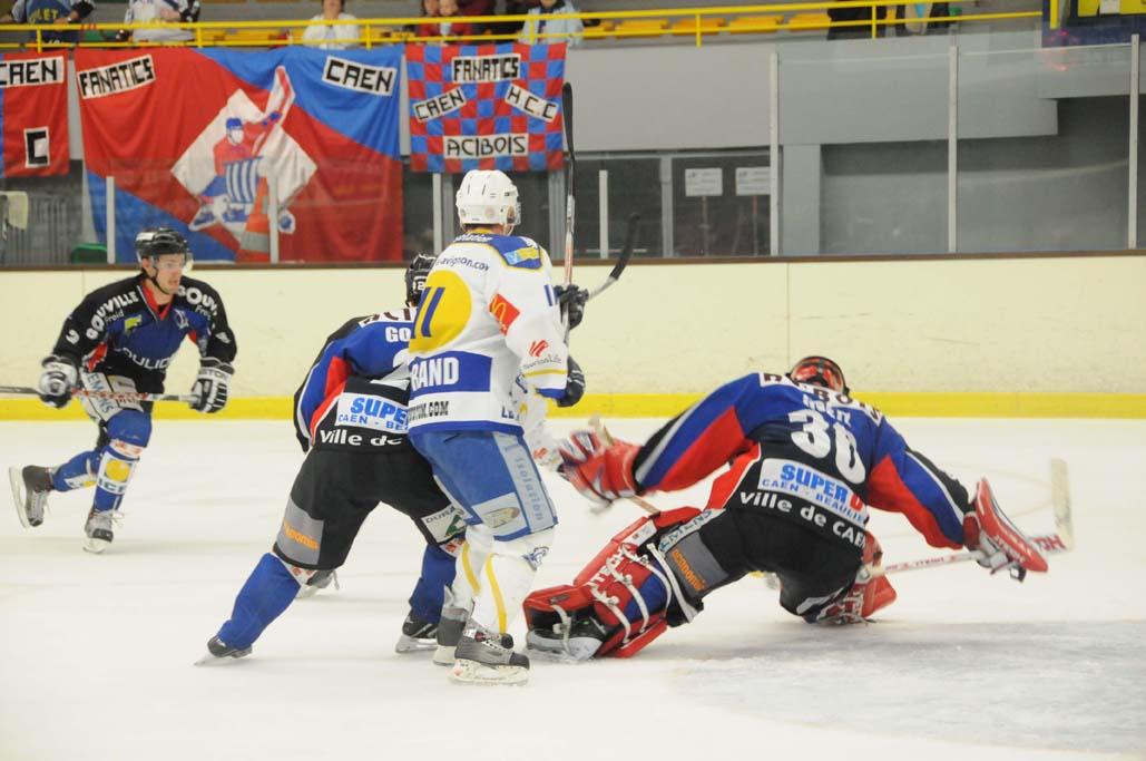 Caen  5 - 5 Avignon