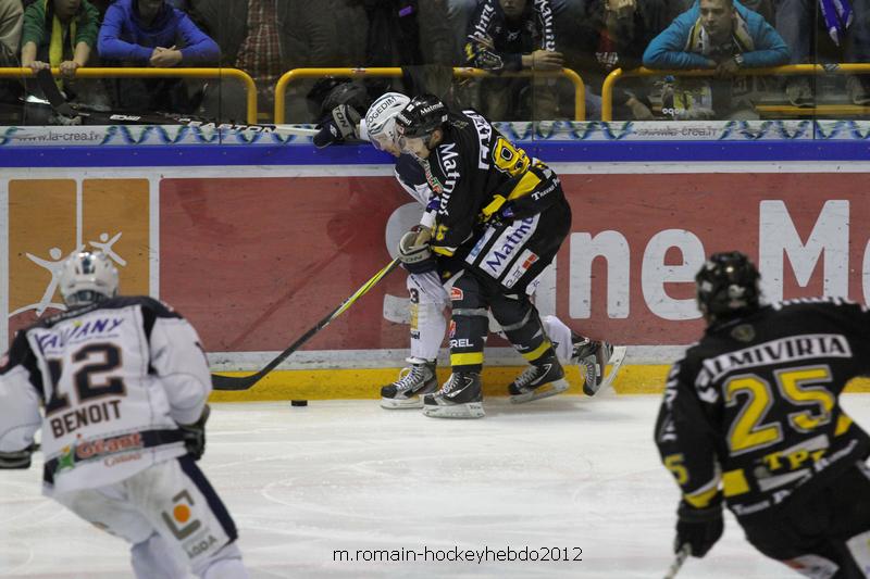 Rouen 4 - 3 Grenoble 