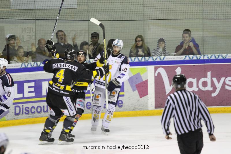 Rouen 4 - 3 Grenoble 