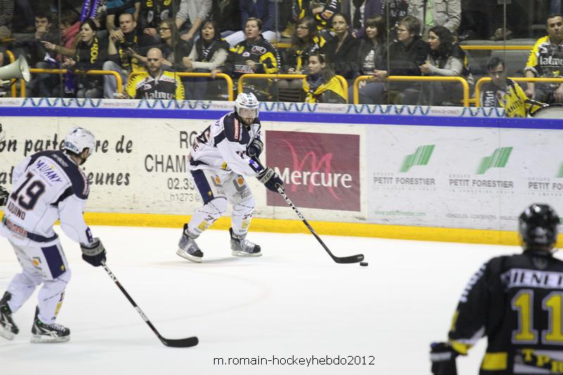 Rouen 8 - 2 Grenoble 