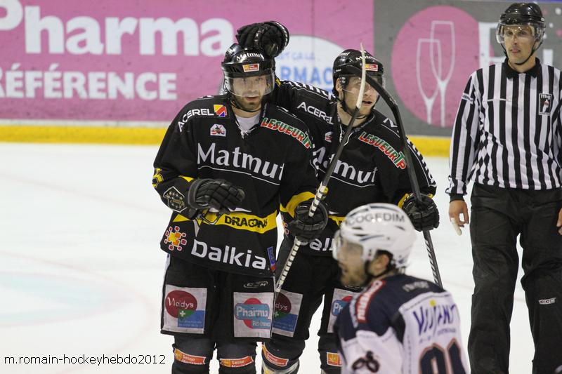 Rouen 8 - 2 Grenoble 