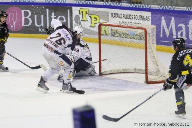 Photo hockey match Rouen - Grenoble  le 28/03/2012