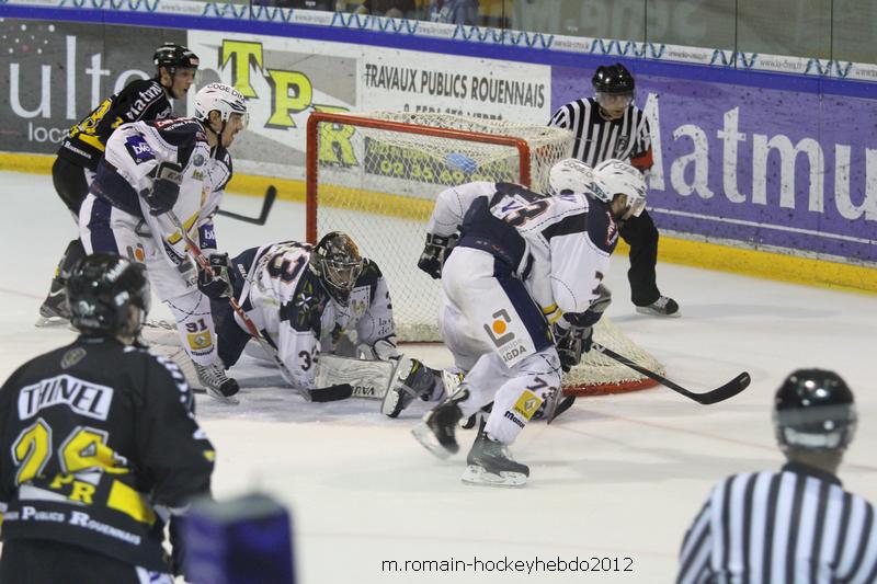 Rouen 8 - 2 Grenoble 