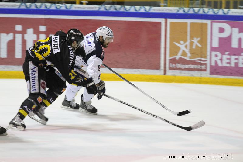 Rouen 8 - 2 Grenoble 