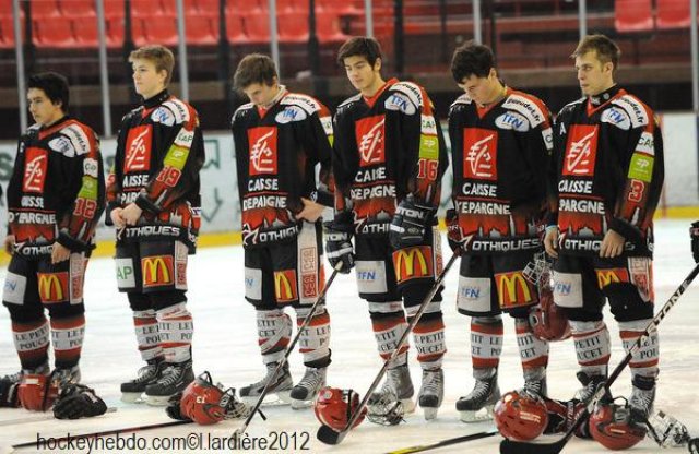 Photo hockey reportage U18 elite :  Amiens Champion ! 