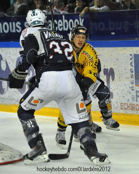 Grenoble  5 - 4 Rouen