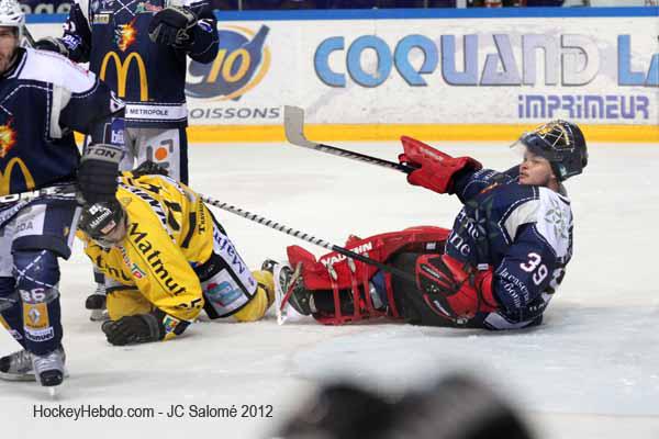 Grenoble  6 - 4 Rouen