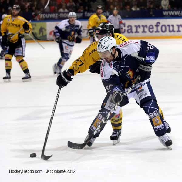 Grenoble  6 - 4 Rouen