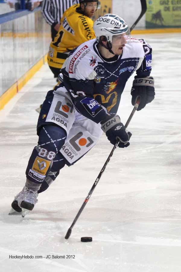 Grenoble  6 - 4 Rouen