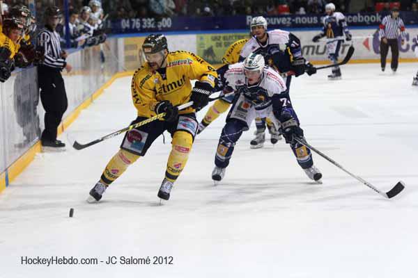 Grenoble  6 - 4 Rouen