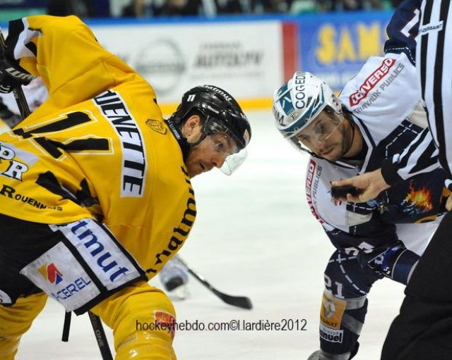 Photo hockey match Grenoble  - Rouen le 31/03/2012
