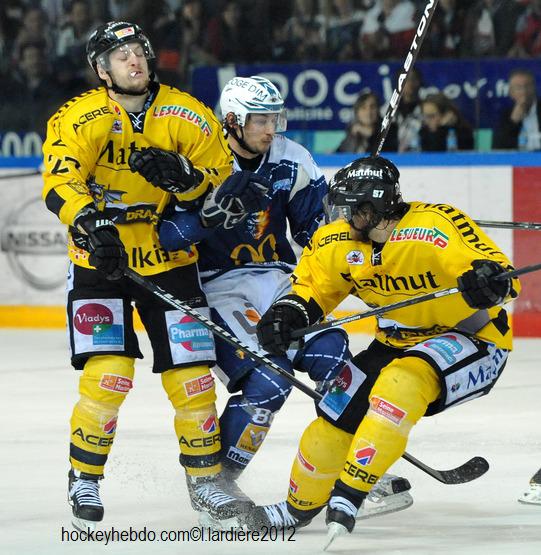 Grenoble  6 - 4 Rouen