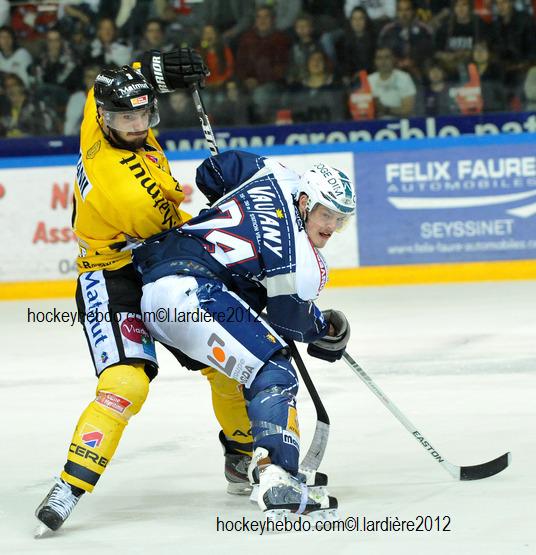 Grenoble  6 - 4 Rouen