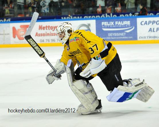 Grenoble  6 - 4 Rouen