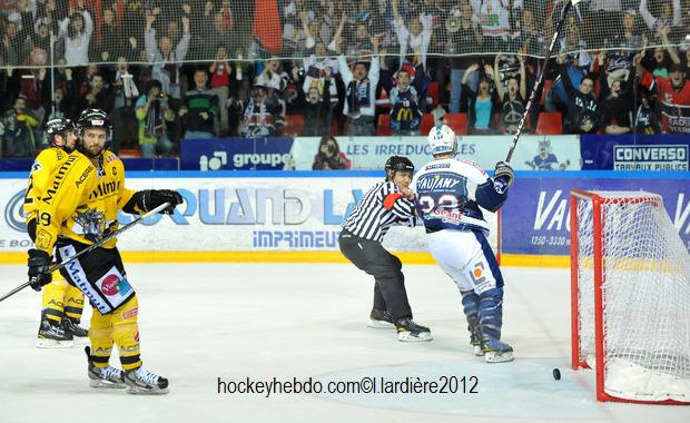 Grenoble  6 - 4 Rouen