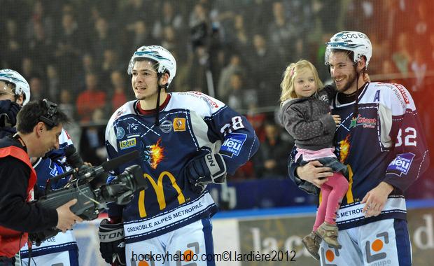 Grenoble  6 - 4 Rouen