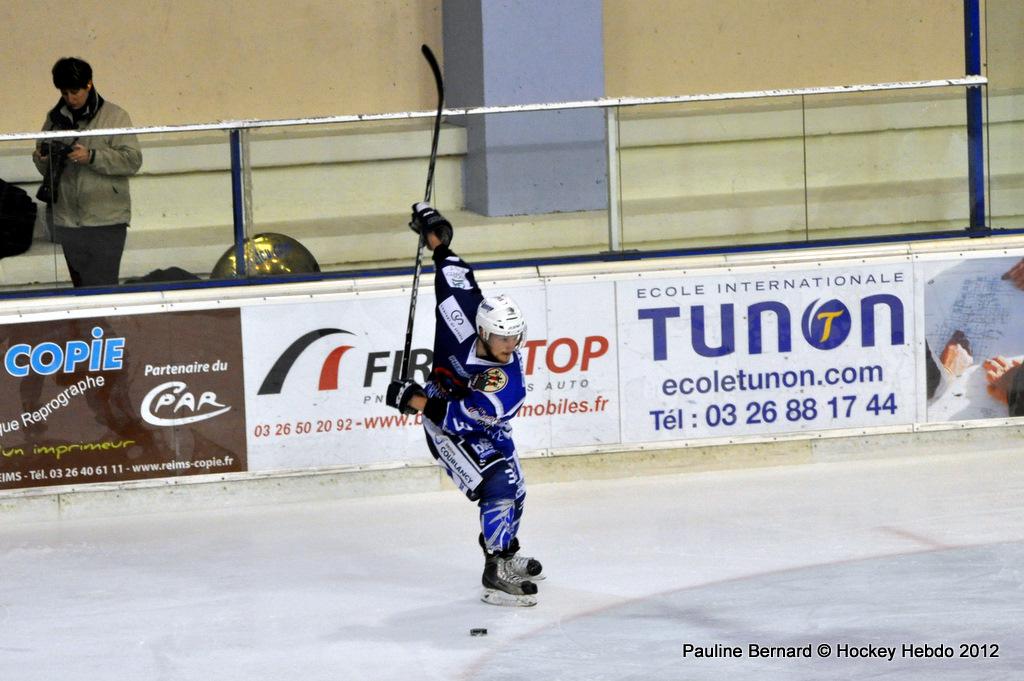 Reims 4 - 0 Anglet