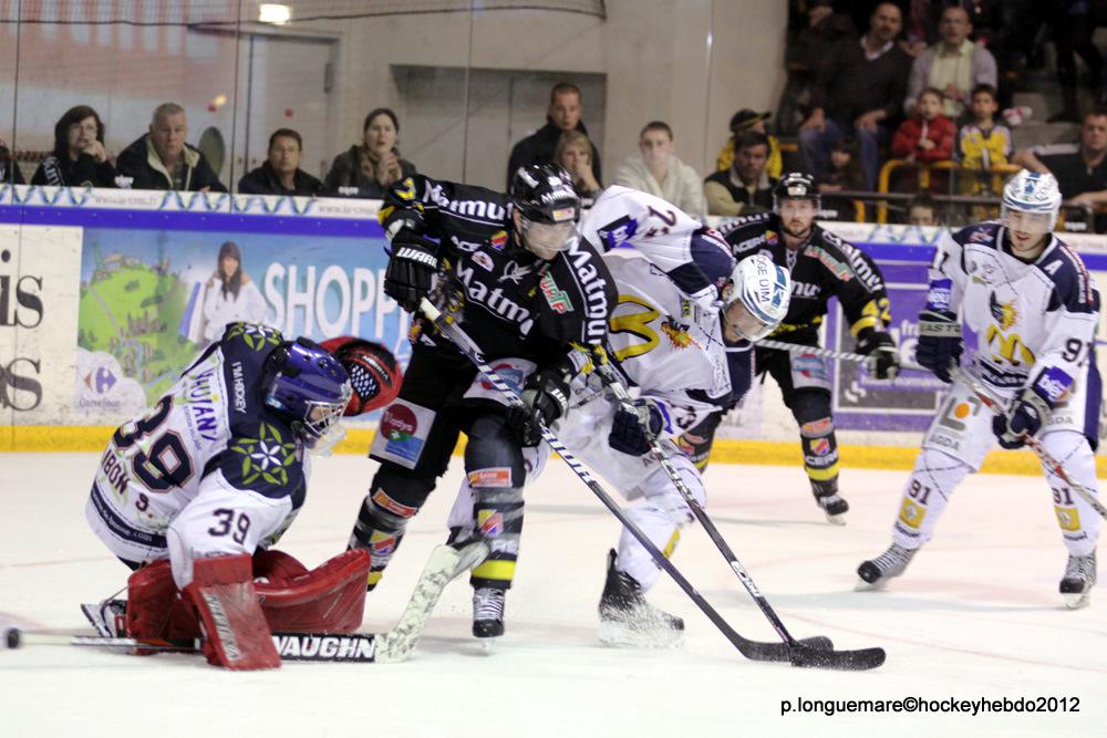 Rouen 5 - 1 Grenoble 