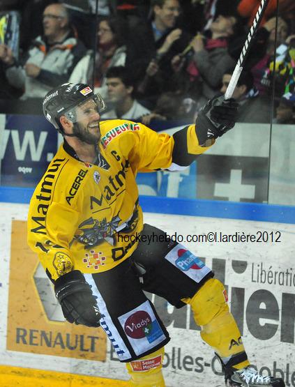 Grenoble  0 - 4 Rouen