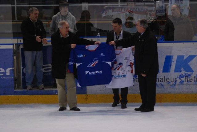 Photo hockey reportage Festival offensif des Bleus
