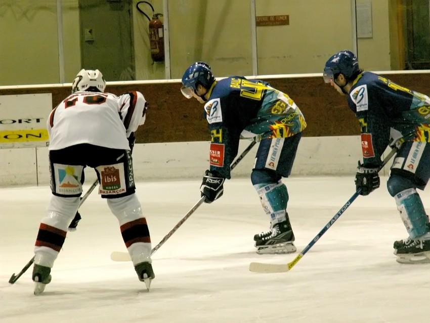 Dijon  1 - 4 Briançon 
