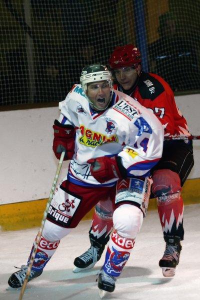 Neuilly/Marne 4 - 1 Epinal 